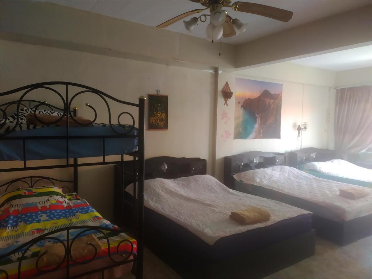 חוף ג'ומטיין Artem'S Guesthouse מראה חיצוני תמונה
