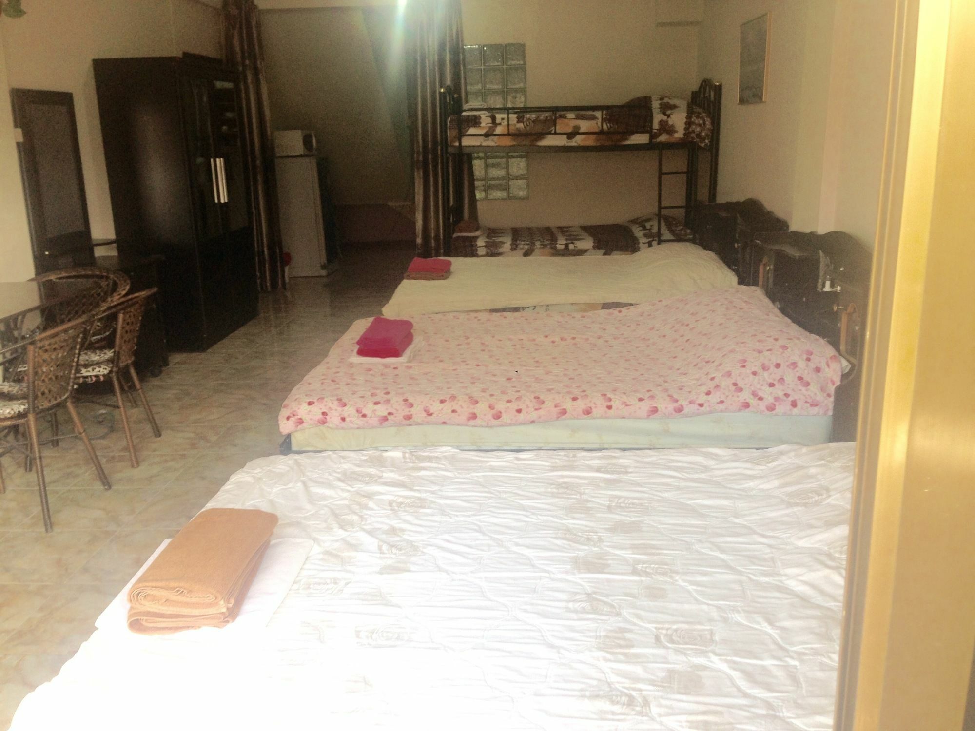 חוף ג'ומטיין Artem'S Guesthouse מראה חיצוני תמונה