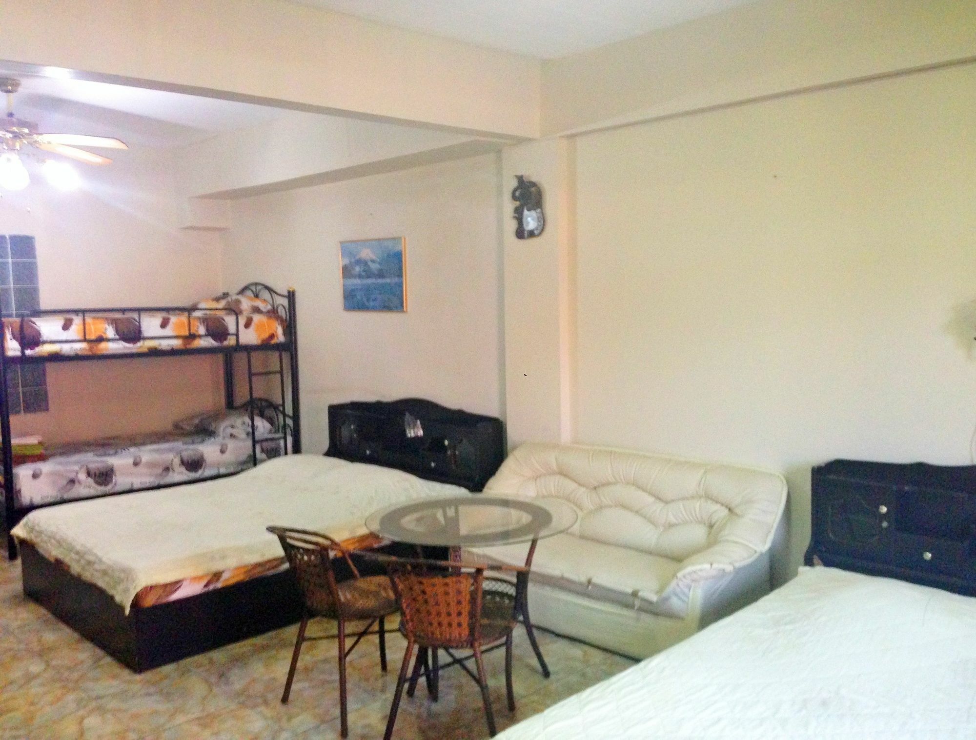 חוף ג'ומטיין Artem'S Guesthouse מראה חיצוני תמונה