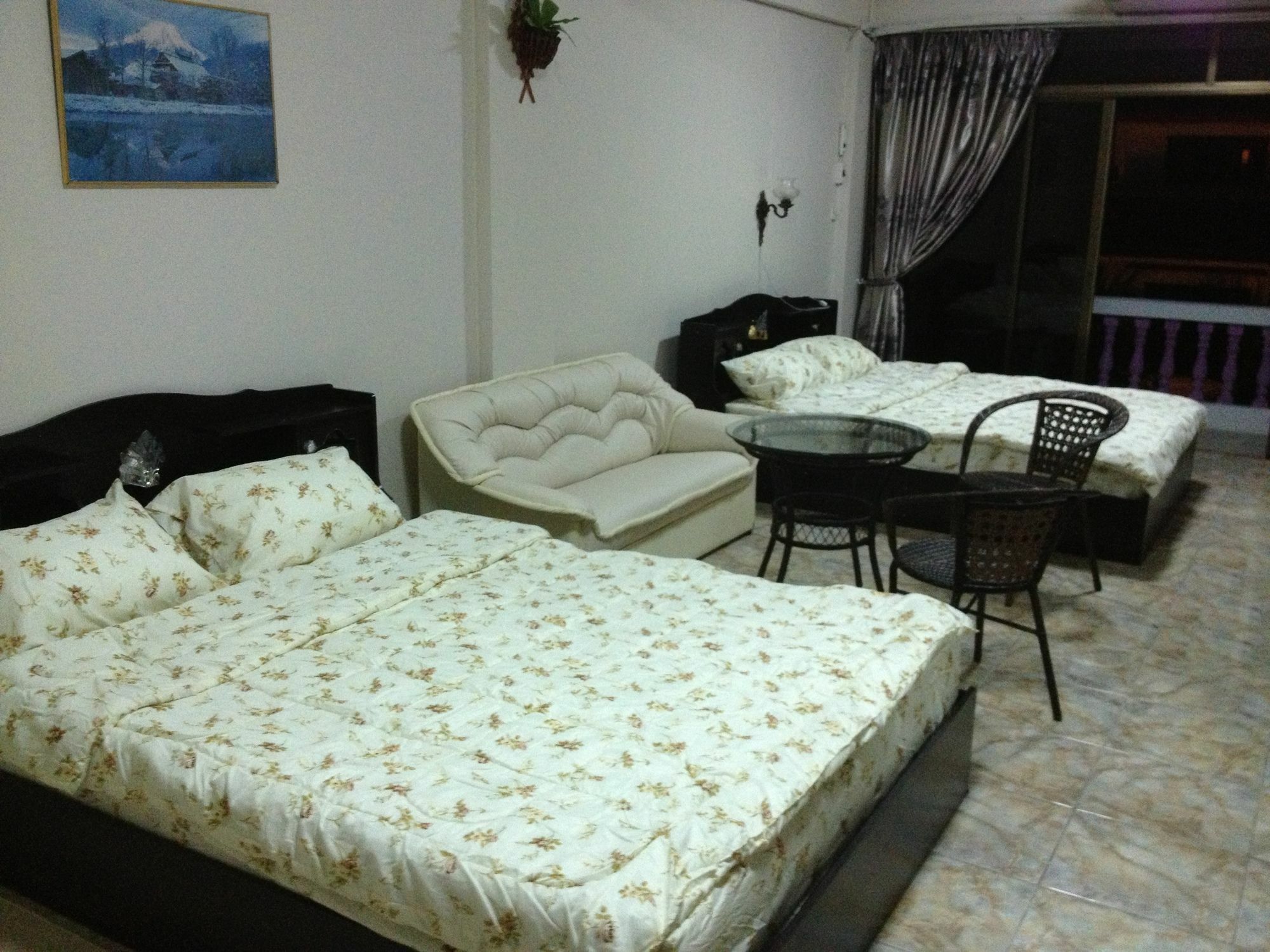 חוף ג'ומטיין Artem'S Guesthouse מראה חיצוני תמונה
