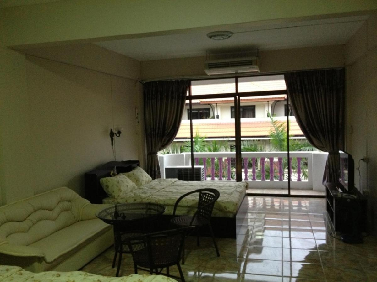 חוף ג'ומטיין Artem'S Guesthouse מראה חיצוני תמונה